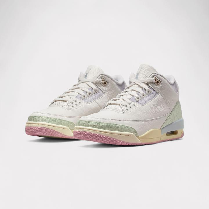 Aura de jade, Carmine glacé, Iris Whisper, Mousseline, Voile