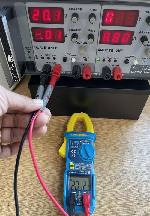 Produktbild Pancontrol Digital Stromzange 600A AC/DC (CAT III 600V)