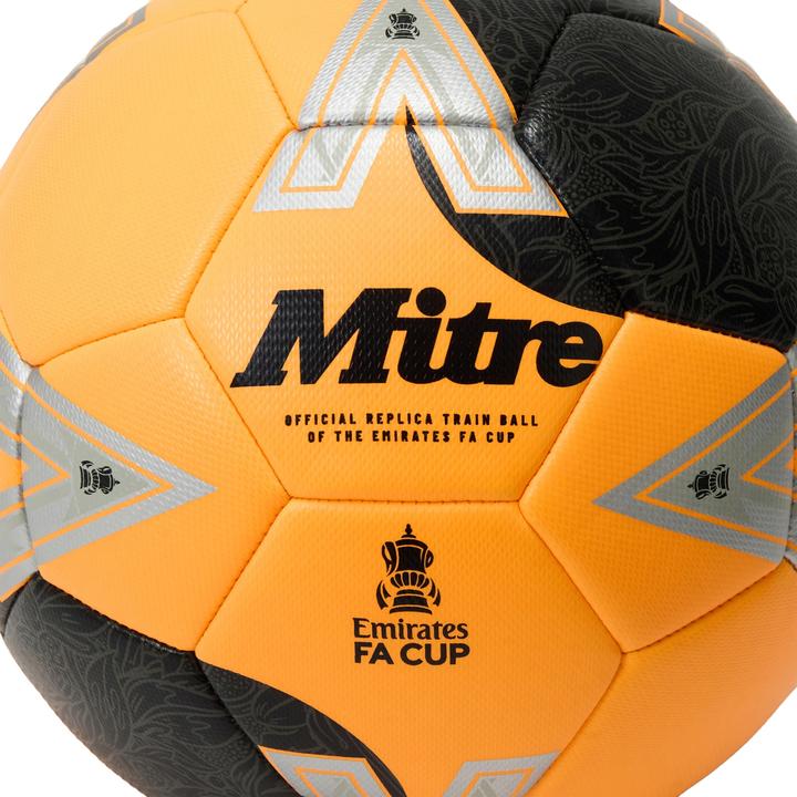 Immagine prodotto Mitre FA Cup Train 25/26 Pallone (5)