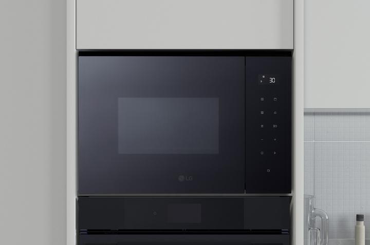 Actual product image LG MGBZ2593F (25 l)