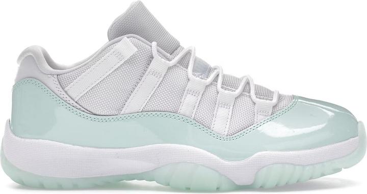 Image du produit Jordan 11 Retro Low Igloo (Women's) (38)
