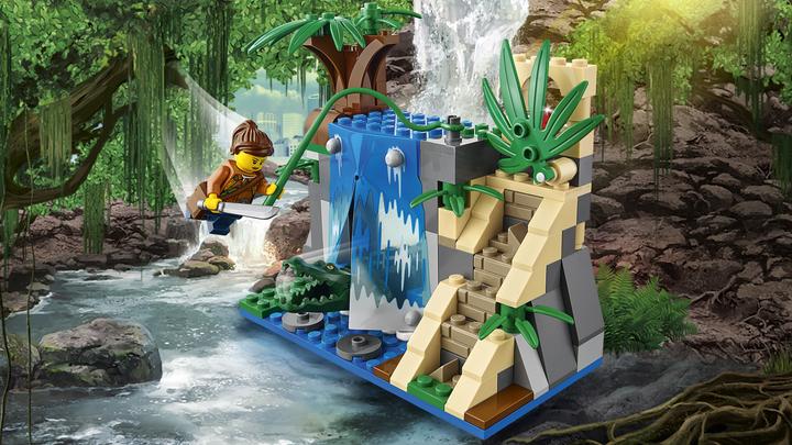 Actual product image LEGO Mobile Jungle Lab (60160, LEGO City)
