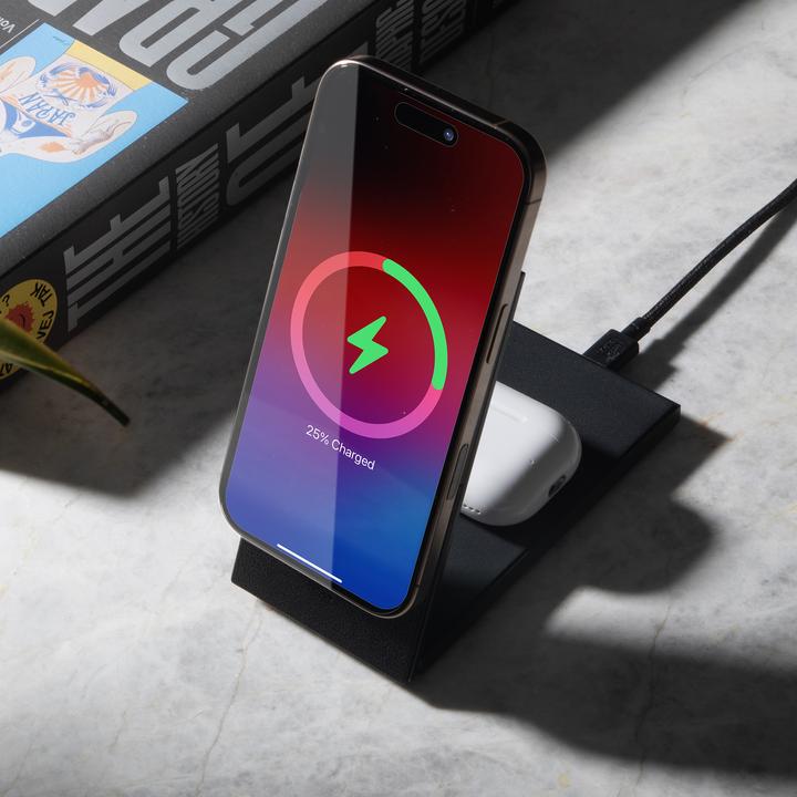 Actual product image Native Union Rise 2-In-1 Qi2 Wireless Charger Black (15 W)