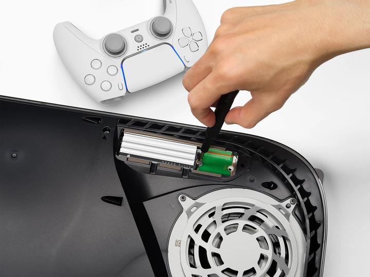 Produktbild Corsair MP600 ELITE 4TB NVMe PCIe M.2 SSD optimized for PS5 (4000 GB, M.2 2280)