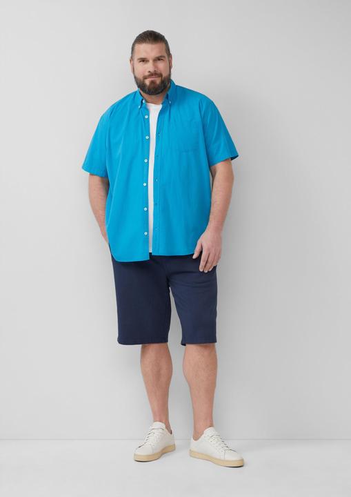 Image du produit S.Oliver Hemd Regular Fit: Kurzarmhemd mit Struktur-Streifen und Button-Down-Kragen (5XL)