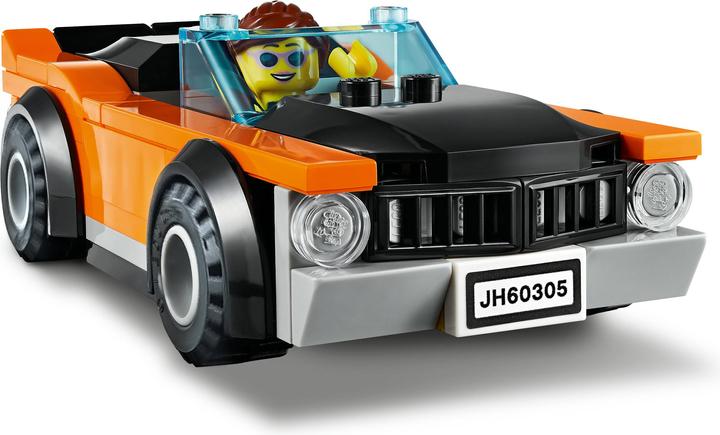 Actual product image LEGO Car transporter (60305, LEGO City)