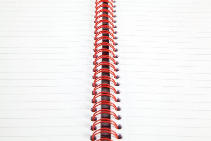 Immagine prodotto Oxford Libro a spirale nero e rosso (A5, Righe, Copertina morbida)