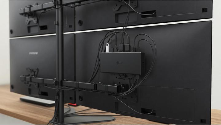 Actual product image i-tec Quattro Display (USB-C)