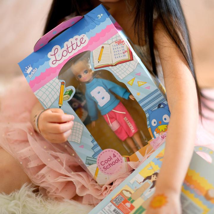 Actual product image Lottie Cool 4 School