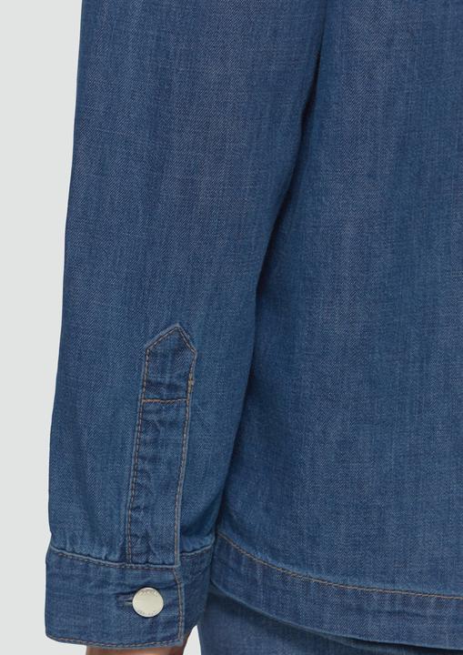 Produktbild S.Oliver Indoor-Jacke Jeans-Overshirt mit Knopfleiste und aufgesetzten Taschen (42)