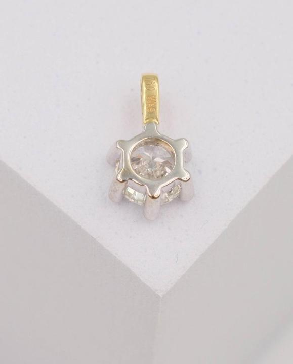 Actual product image Muau Pendant 6-handle socket (750/18K yellow gold)