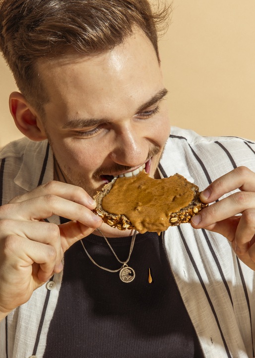 Actual product image KoRo Almond butter made from unpeeled and roasted almond kernels (5000 g)