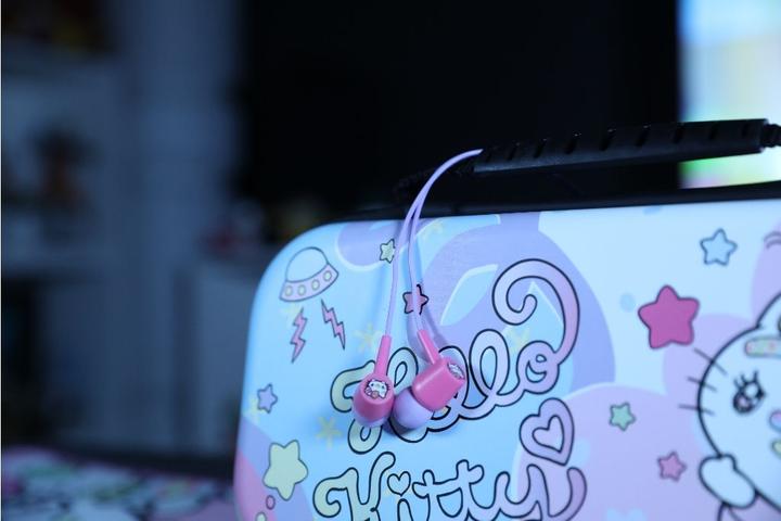 Actual product image Konix Hello Kitty Starter Kit (Switch, Switch OLED)