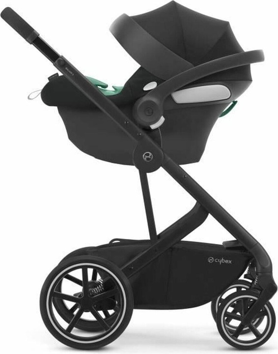 Actual product image Cybex Aton B2 i-size incl Base One (Baby car seat, ECE R129/i-Size Standard)