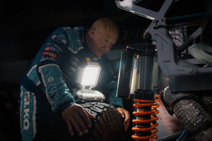 Produktbild Batavia 18V Akku-LED-Arbeitsleuchte (ohne Akku und Ladegerät) (1800 lm)