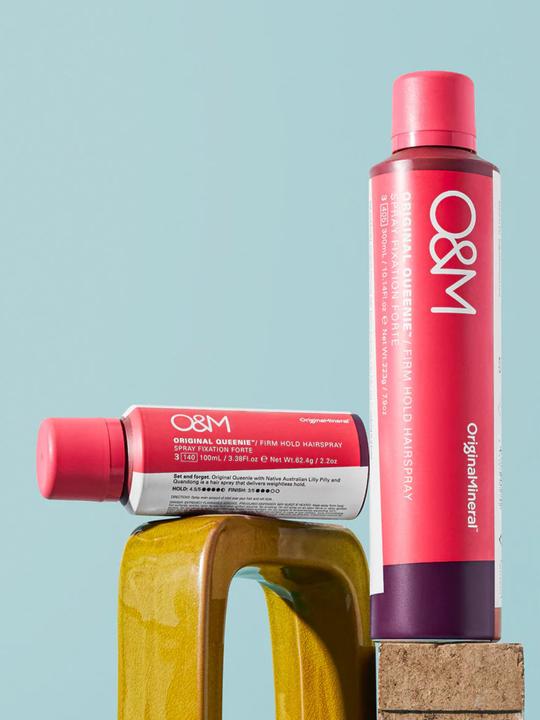 Image du produit O&M Original Mineral O&M Styling - Original Queenie Firm Hold Spray (300 ml)