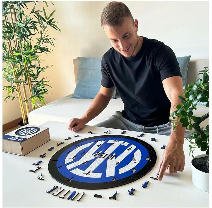 Actual product image Iconic FC Inter Milan - Logo - Wooden Puzzle Size S (150 pieces) (150 pieces)