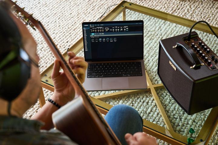 Produktbild BOSS (Electronics) AC-22LX Akustikverstärker (Gitarre, 10 W)