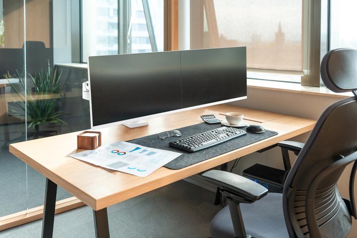 Actual product image Ergotron LX PRO ARM DUAL SIDE-BY-SIDE white (Table, 27", 9 kg)