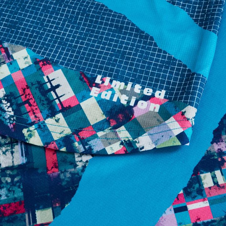 Actual product image Endura Patchwork Ltd Printed L/S Tee Bab (XXL)