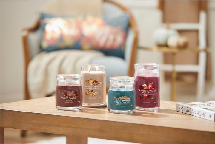 Actual product image Yankee Candle Autumn Daydream (368 g)