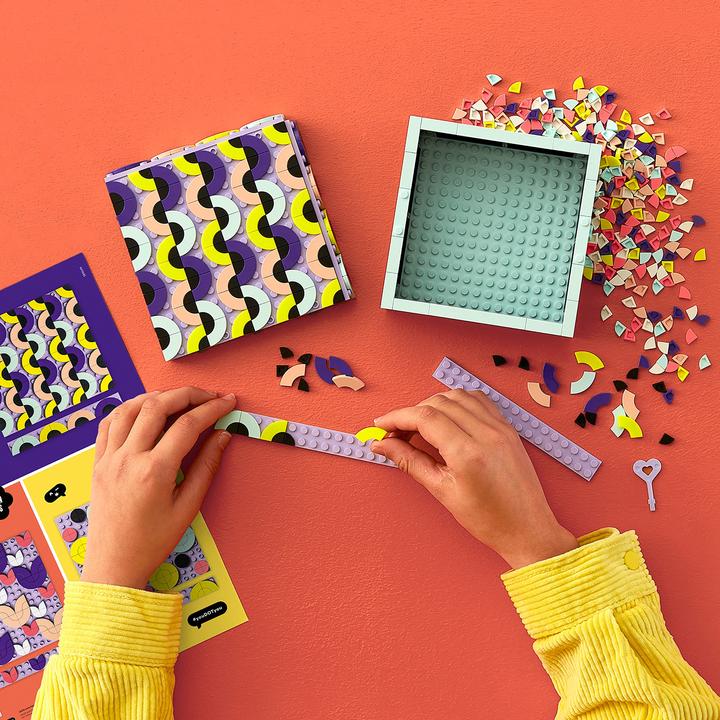 Produktbild LEGO Grosse Box (41960, LEGO Dots)