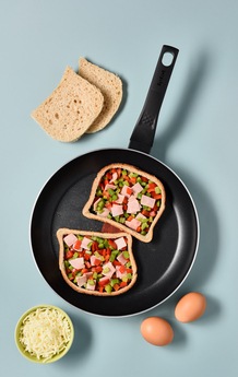 Actual product image Tefal Frying Pan B5690453 Easy Plus Diameter 24 cm, Fixed handle (24 cm, Frying pan, Aluminium)