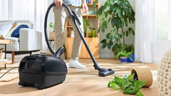 Produktbild Bosch Hausgeräte BGB38BA1