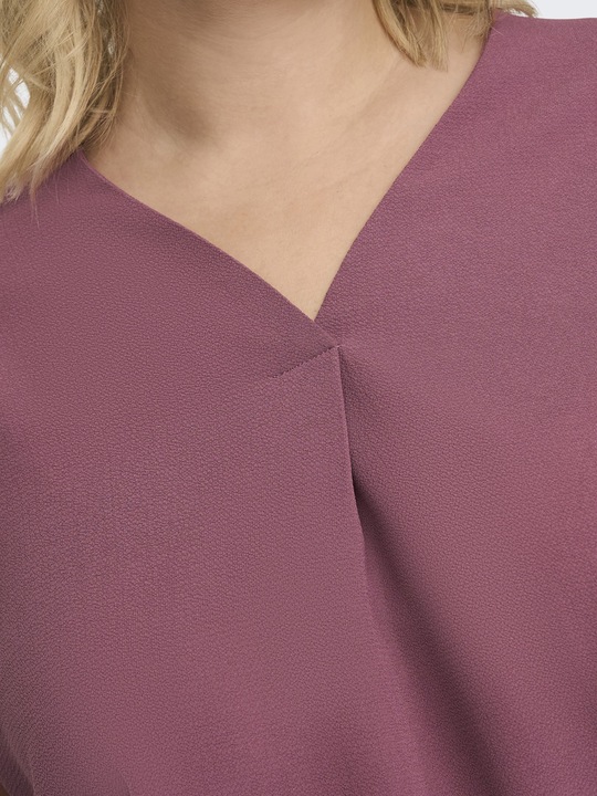 Produktbild Only Curvy V-Ausschnitt Oberteil (46)