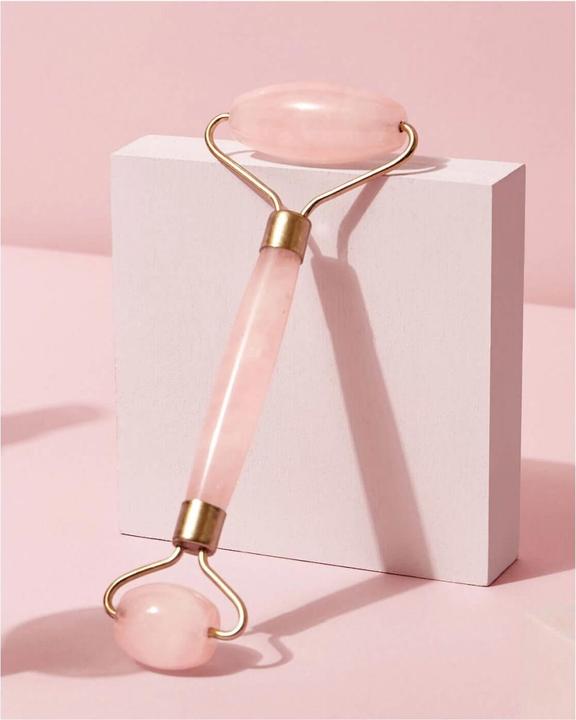 Actual product image Zoë Ayla Luxurious Rose Quartz Noiseless Facial Roller