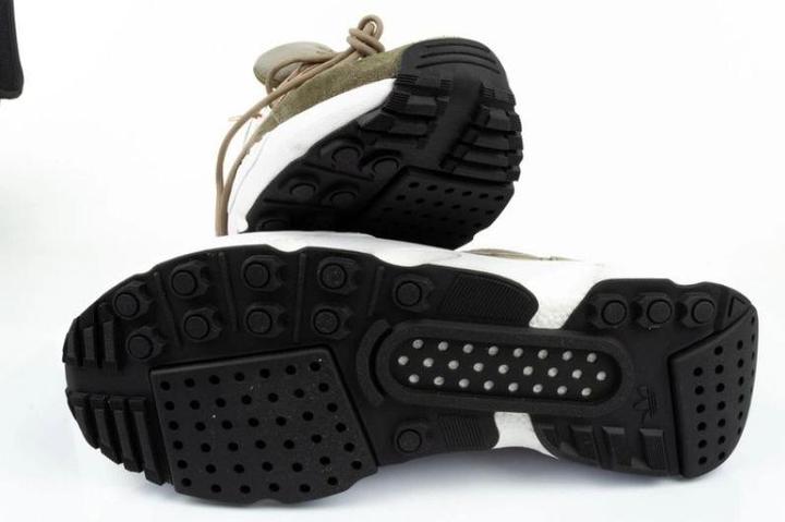 Image du produit Adidas 22 Boost Schuhe (36)