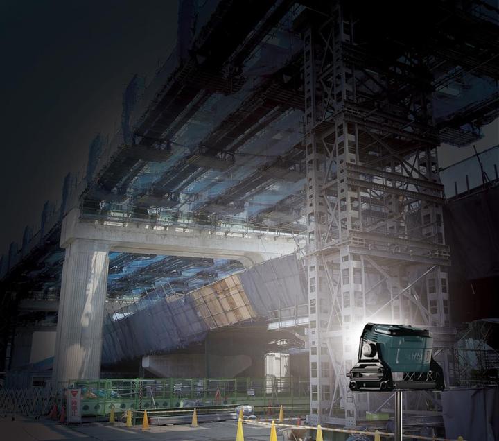 Image du produit Makita DEADML809 (10000 lm)