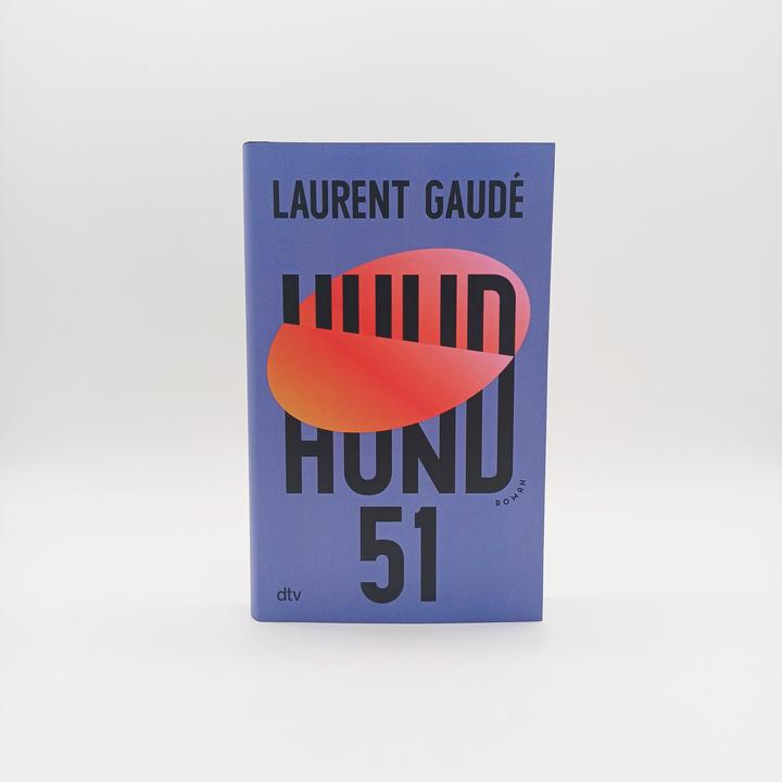 Actual product image Hund 51 (German, Christian Kolb, Laurent Gaudé, 2023)