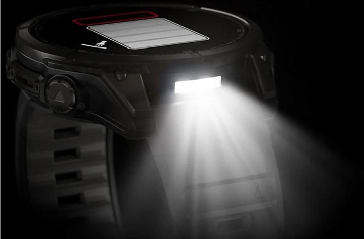 Produktbild Garmin Fenix 8 AMOLED Sapphire Titan (47 mm)