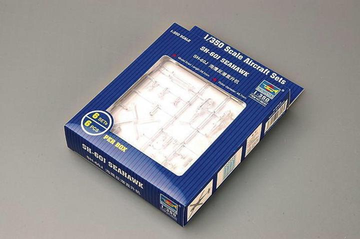 Actual product image Trumpeter SH-60J Seahawk