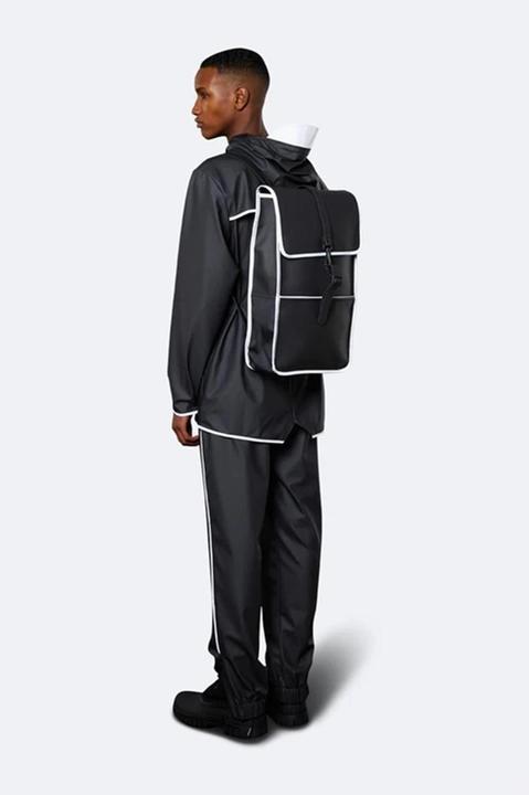 Actual product image Rains Backpack CLASSIC black lacquer