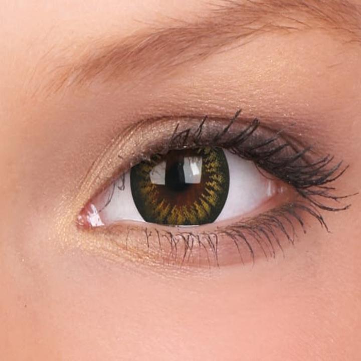 Actual product image Air Optix ColourVUE Big Eyes Sweet Honey (Sweet Honey)