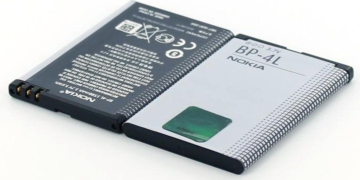 Produktbild Nokia E90 - 3G Smartphone - microSD slot - LCD-Anzeige - 800 x 352 Pixel - rear camera 3,2 MP