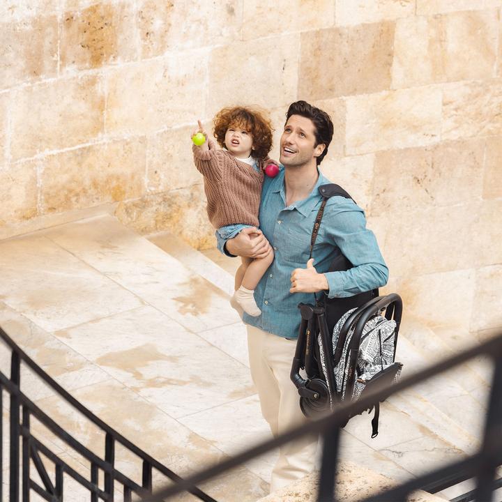 Produktbild KinderKraft PILOT2 BIZUU black pushchair