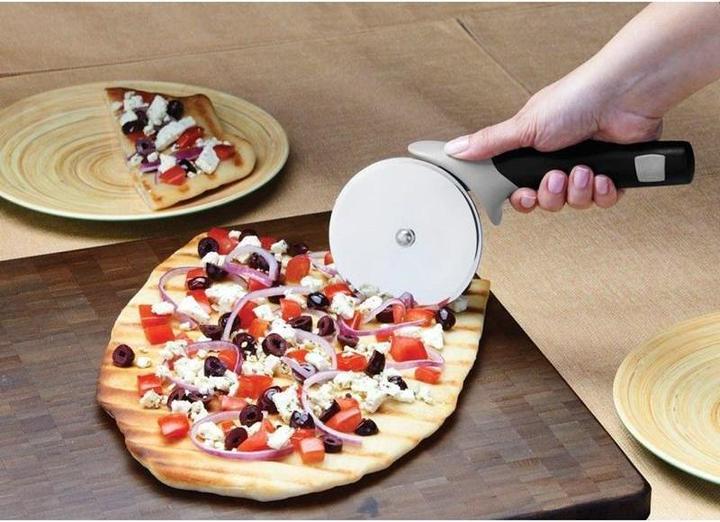 Actual product image Weber Pizza cutter