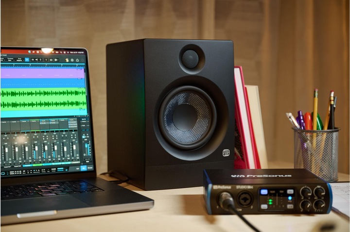 Productafbeelding PreSonus Eris 5 BT actieve studiomonitor (set van 2) (Actief, Paar, 2x 50 W)