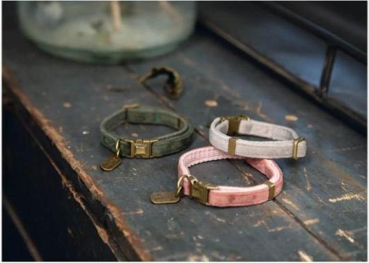 Actual product image Designed by Lotte Cat collar Velura (30, Cat, Walks)