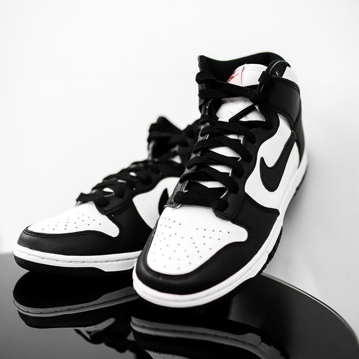 Produktbild Nike Dunk High (41)