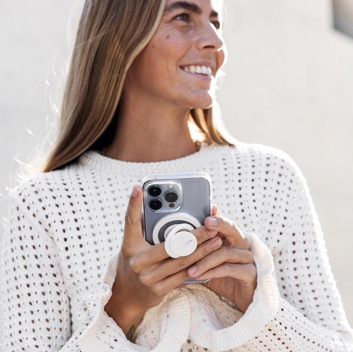 Actual product image Vonmählen Backflip Mag - White (Magsafe Sticker incl.)