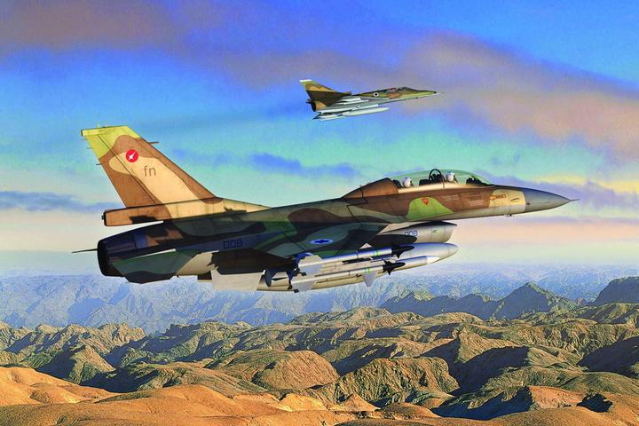 Produktbild Hobby Boss General Dynamics F-16B Fighting Falcon