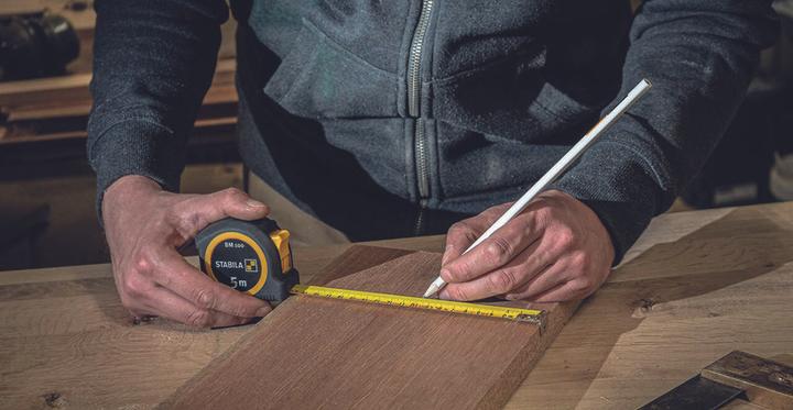 Produktbild Stabila Taschenbandmass BM 100, metrische Skala (3 m)