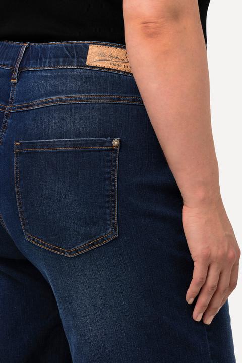 Immagine prodotto Ulla Popken Jeans modello Mary con taglio della gamba ampio, design a cinque tasche e cintura comoda (54)