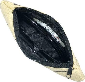 Immagine prodotto Bekos Upcycling - Brillenetui R aus recyceltem Fischfuttersack hellgelb