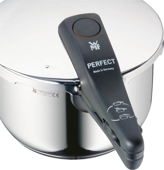 Produktbild WMF Dampfkochtopf Schnellkochtopf 4,5l Perfect Induktion Edelstahl 18/10 (22 cm, Dampfkochtopf)