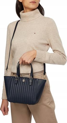 Produktbild Tommy Hilfiger Handtasche TH Timeless Small Tote Quilted FA22